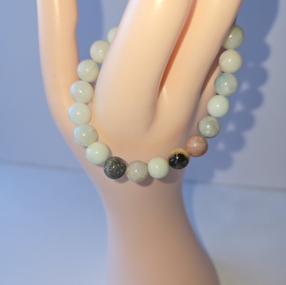 8mm Amazonite Bracelet - Picture 2 of 6